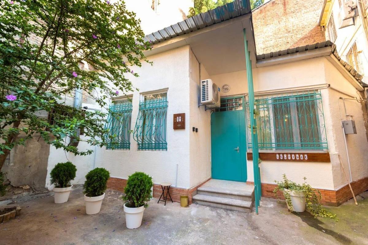 Wehost Liberty Square Apartments Tbilisi Exteriör bild